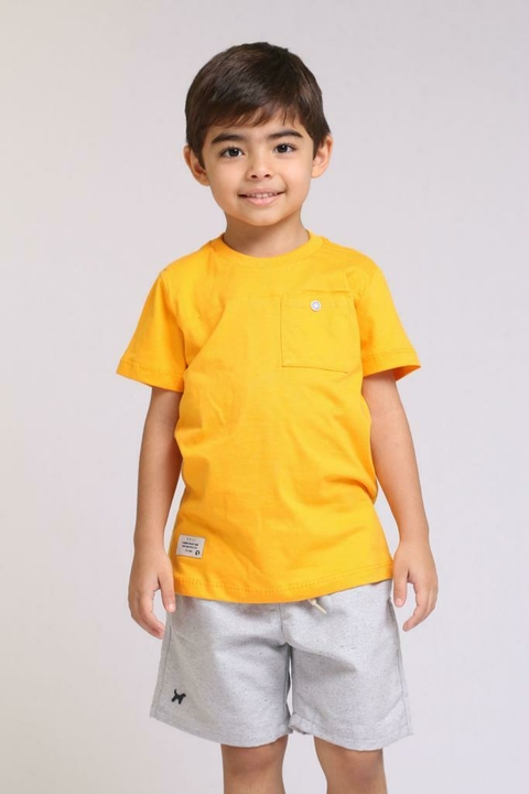 T-shirt com Recorte Bolso Infantil Masculina