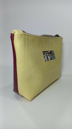 NECESSER CLASICO BI COLOR