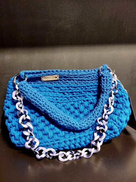 Bolsa azul crochê
