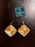 Brinco capim dourado