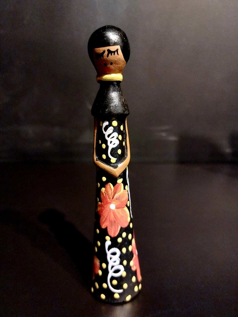 Boneca Olívia Palito