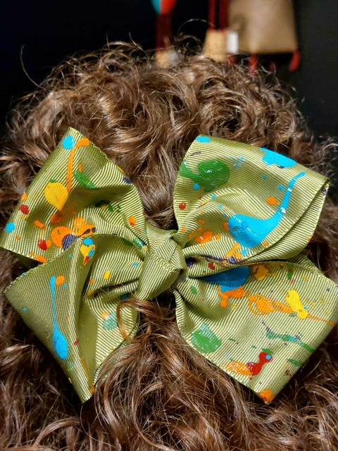 Laço verde - Laços de Artista (inspirado em Pollock)