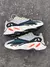 Adidas Yeezy Boost 700 Wave Runner na internet