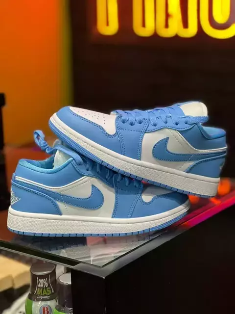 J1 LOW BLUE UNC TALLA 22.5 CM G5