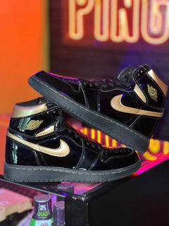 JORDAN 1 HIGH GOLD BLACK