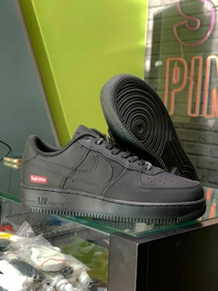 AF1 LOW BLACK SUPREME G5