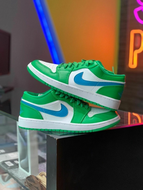 JORDAN 1 LOW LUCKY GREEN AQUATONE TALLA 25 CM G5