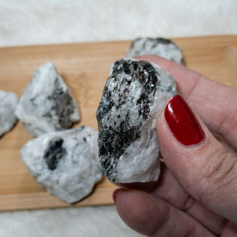 Pedra da Lua Natural Bruta - Tamanho G