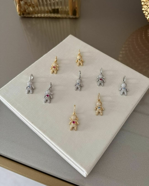 Pingente Filhos com Zircônias Cravejadas