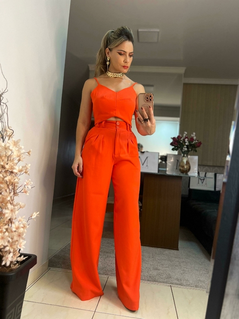 Set of Wide Leg Pants and Cropped Top with Adjustable Straps – Modernity and Comfort - buy online