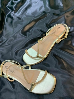 Rasteirinha Rosa Dourada - comprar online