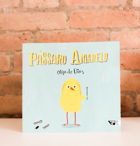 Pássaro amarelo