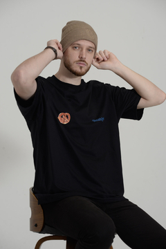 Oversized Bread of Life - Black / Unissex - loja online