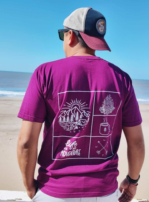 LIFE IS ON ADVENTURE UNISEX