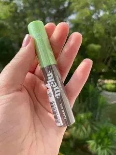 Gel de cejas con color melu