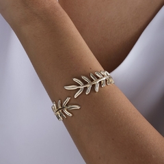 Bracelete Folhas Banhado a Ouro 18k - comprar online