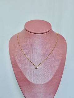 Colar Ponto de Luz Quadrado Cristal Banhado a Ouro 18k - comprar online