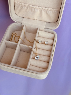 Conjunto Coração Cristal Banhado a Ouro 18k