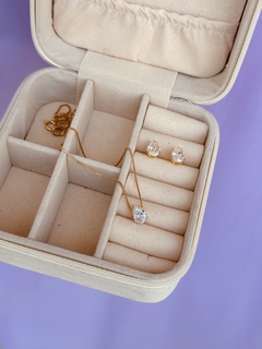 Conjunto Gotinha Cristal Banhado a Ouro 18k