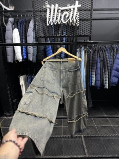 BAGGY TOXIC DESFLECADO - INDUMENTARIA ILLICIT