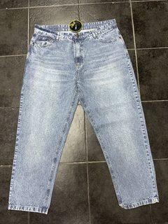 BAGGY LISO CELESTE - INDUMENTARIA ILLICIT