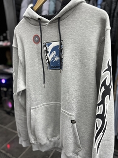 HODDIE CMMNTY TRIVAL EN MANGA - comprar online