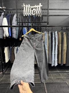 Baggy Gris gaspeado BORDADOS ROJOS - comprar online