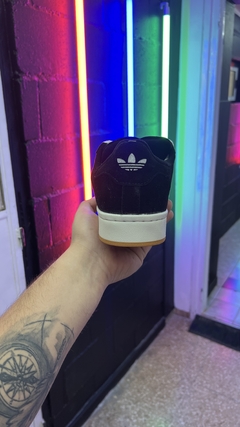 Adidas Campus 00’s Clásicas - INDUMENTARIA ILLICIT