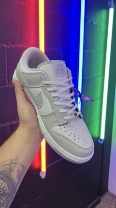 Nike SB dunk low pro blanco - gris en internet