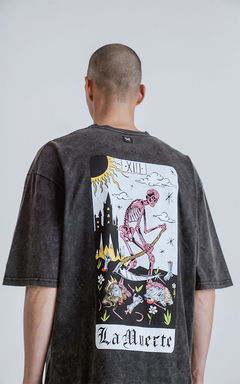 REMERA LA MUERTE