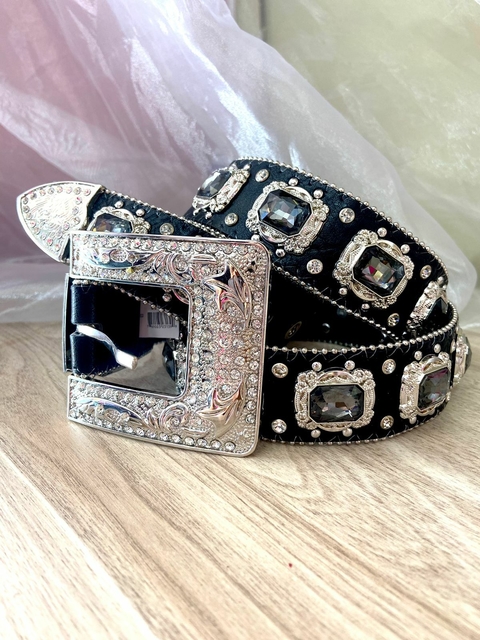 Cinto country preto com pedraria pretas