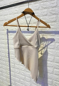 REMERA CRUZADA ASIMETRICO RIB SARAH