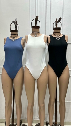 BODY (SABRINA) en internet
