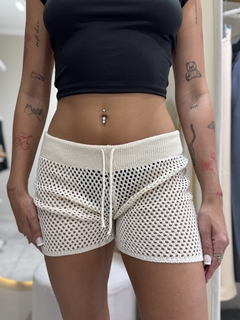 Short hilo
