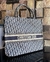 Imagem do Bolsa Dior Book Praia