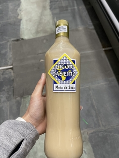 Imagem do Licor Artesanal - Diversos Sabores