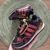 Adidas edicão especial - McQueen na internet