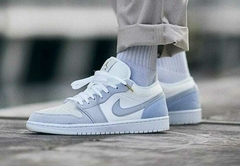 Air Jordan 1 Low SE Paris