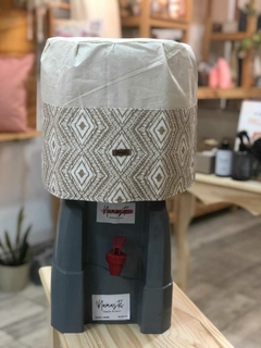 Cubre bidon 12 y 20lt - Namasté diseño y deco