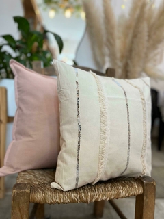 Almohadón Boho Chic Crudo - Namasté diseño y deco