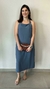 Vestido midi com detalhes na alça