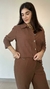 Conjunto calça e camisa com bolsos - comprar online