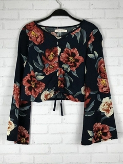 Blusa Feminina Cropped Manga Longa Floral - comprar online