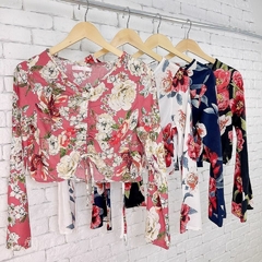 Blusa Feminina Cropped Manga Longa Floral