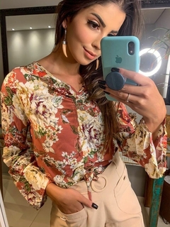 Imagem do Blusa Feminina Cropped Manga Longa Floral
