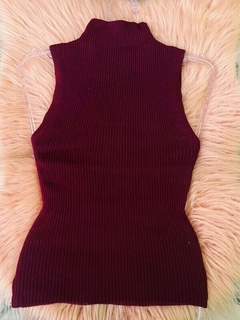 Blusa Tricot Regata Garrafinha Gola Alta Tricô - comprar online