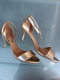 Salto Vizzano Dourado - comprar online