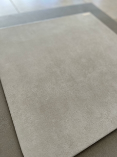 CALIFORNIA GRIS 51X51 2da - C:2.08m2 - comprar online