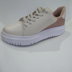 Zapatillas Brillo Crema Mujer Vizzano - comprar online