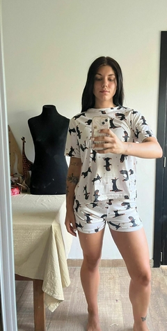 PIJAMA SALCHI - comprar online